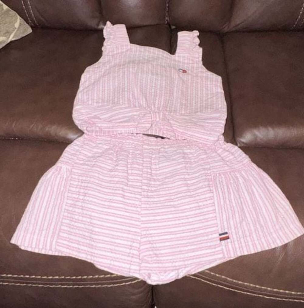 Tommy Hilfiger Seersucker Shorts Set Size 5 Pink White Striped Romper